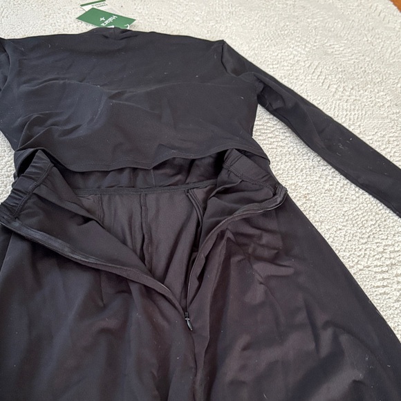 Elegant Black Jumpsuit, Halara , sz small - Picture 8 of 9